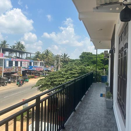 Sns Guest House Galewela Ngoại thất bức ảnh